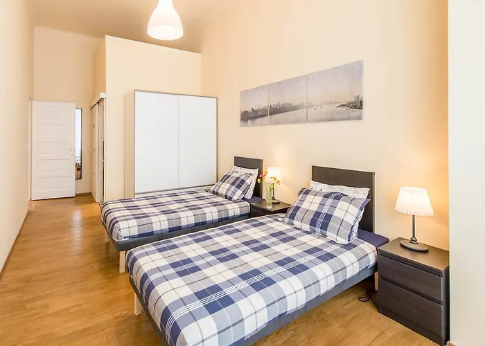 Lägenhet Api Flat *